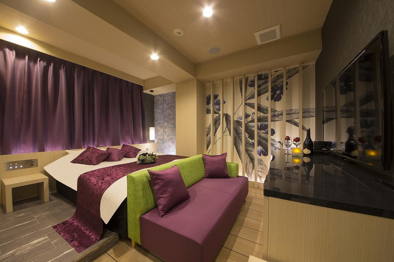 รักโรงแรม ルトゥール難波 Retournanba 男塾ホテルグループ (adults Only) 2*