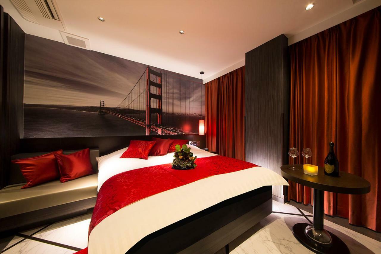 รักโรงแรม ルトゥール難波 Retournanba 男塾ホテルグループ (adults Only) 2*