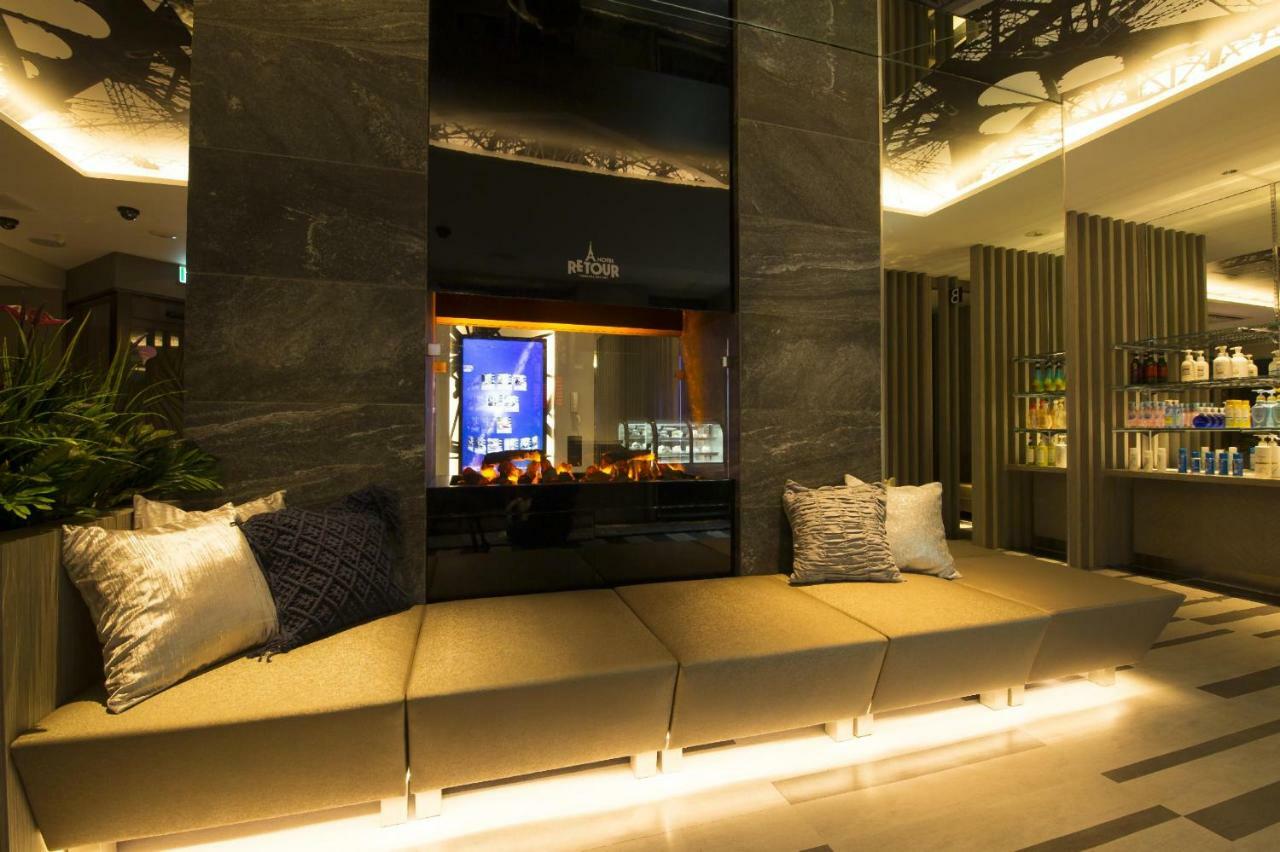 รักโรงแรม ルトゥール難波 Retournanba 男塾ホテルグループ (adults Only) โอซาก้า