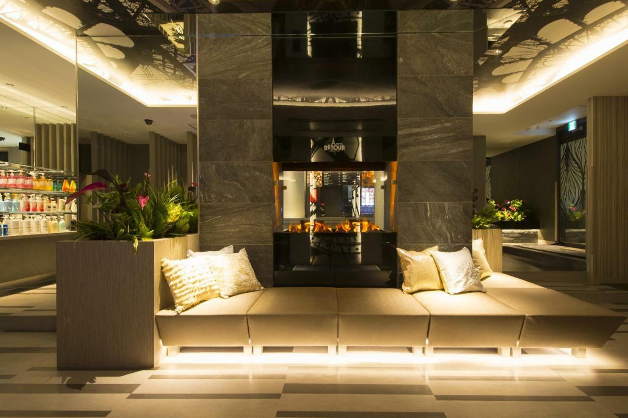 รักโรงแรม ルトゥール難波 Retournanba 男塾ホテルグループ (adults Only) โอซาก้า